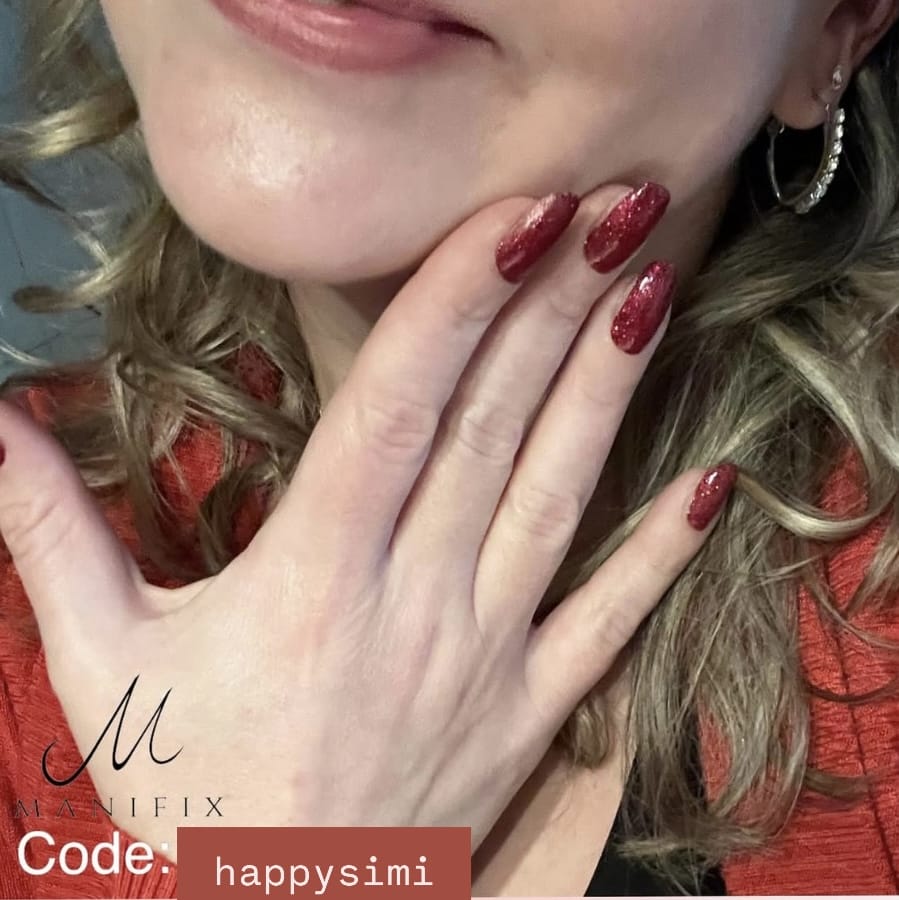 Winter Nägel 2025 Die schönsten Farben, Designs und Trends für kalte Tage