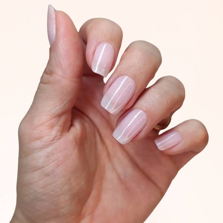 Frühlingsnägel Milky Nails 10 Profi-Tipps für die perfekte Maniküre 2026 (3)