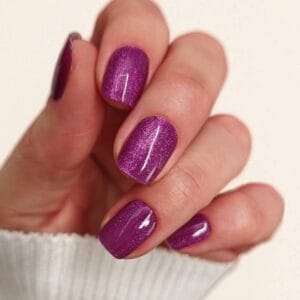 ​Lila Nageldesign 5 Profi-Geheimnisse für die perfekte Maniküre